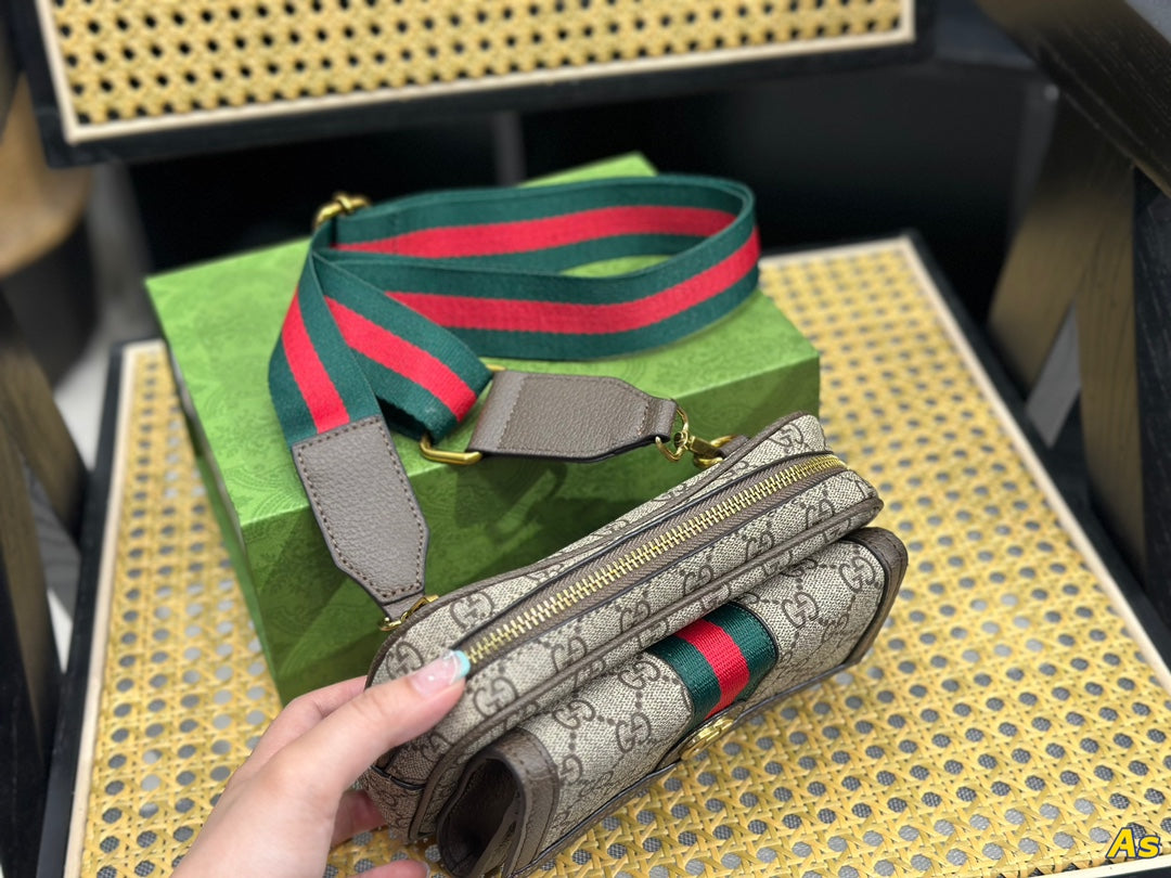 GUCCI BAG 691