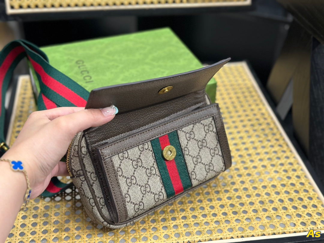 GUCCI BAG 691