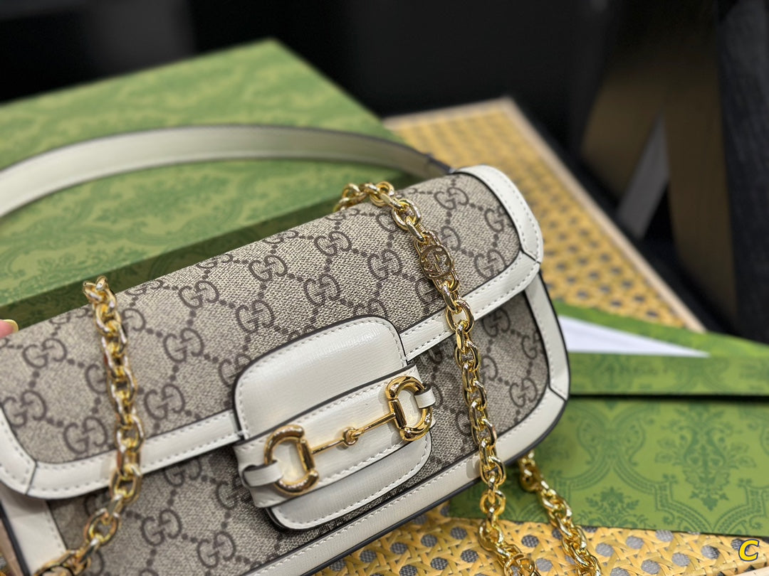 GUCCI BAG  692