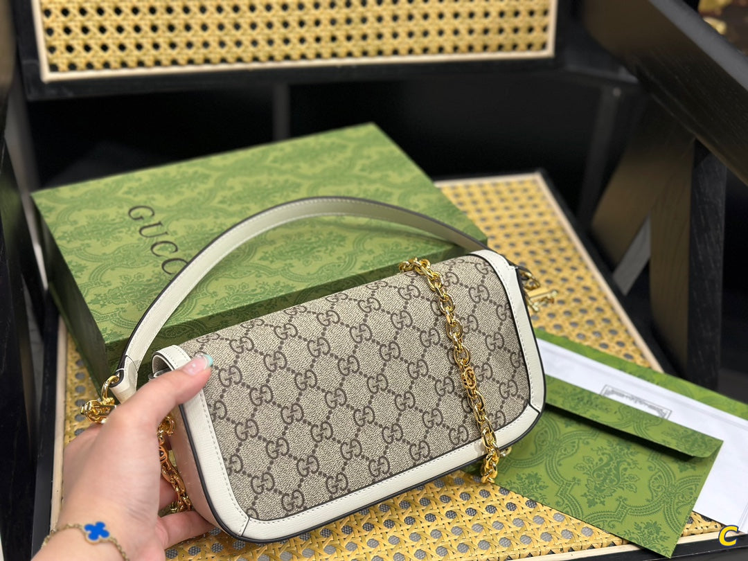 GUCCI BAG  692