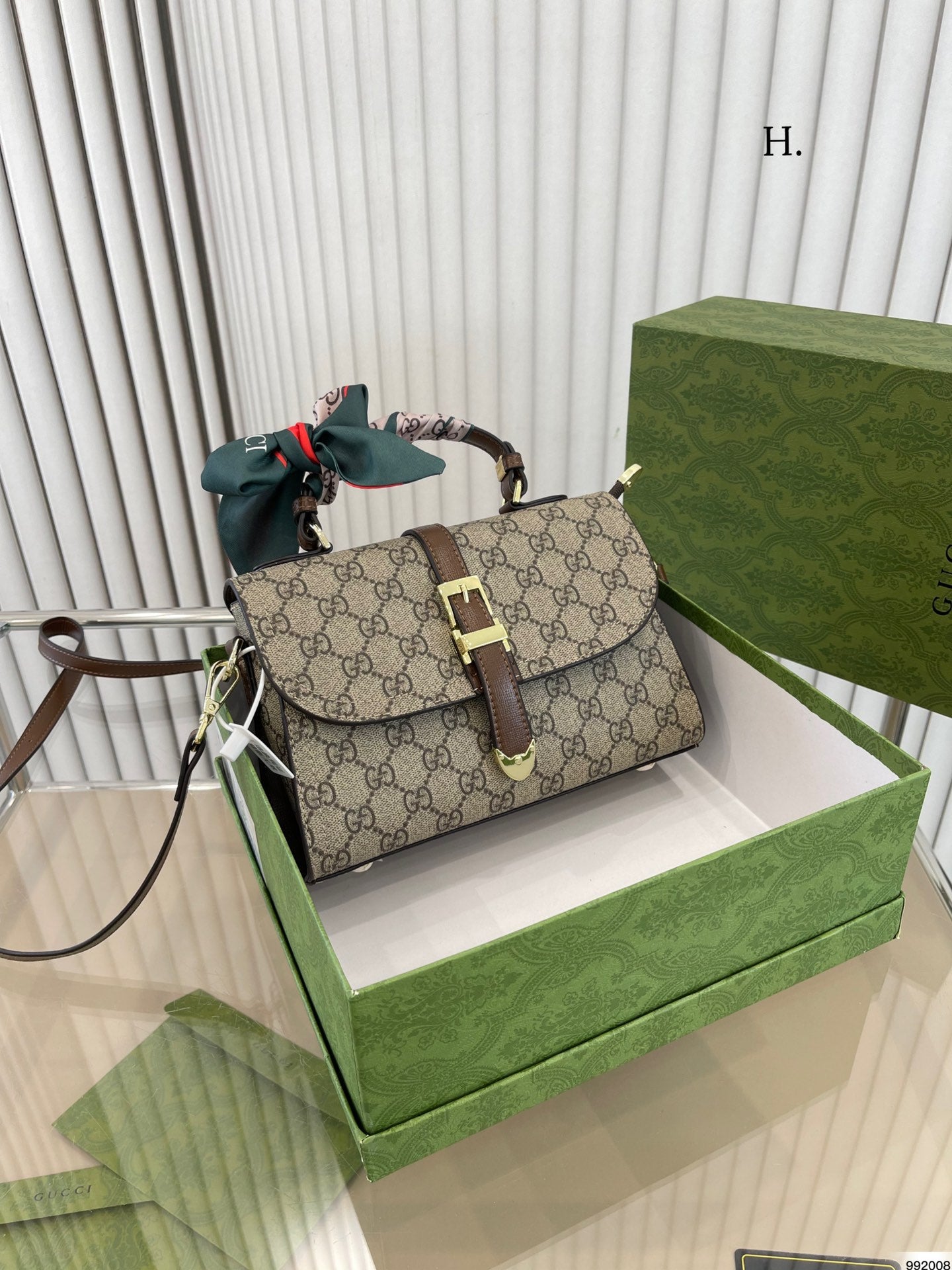GUCCI BAG 696