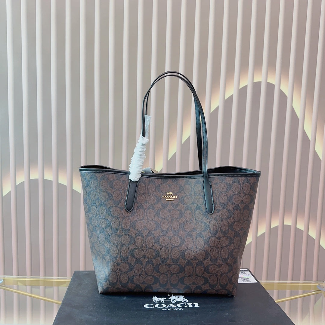 Co-BAG692