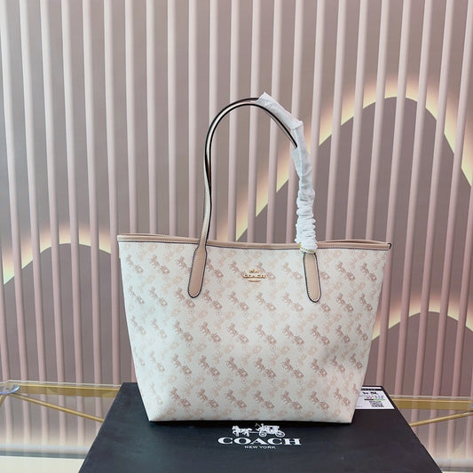 Co-BAG692
