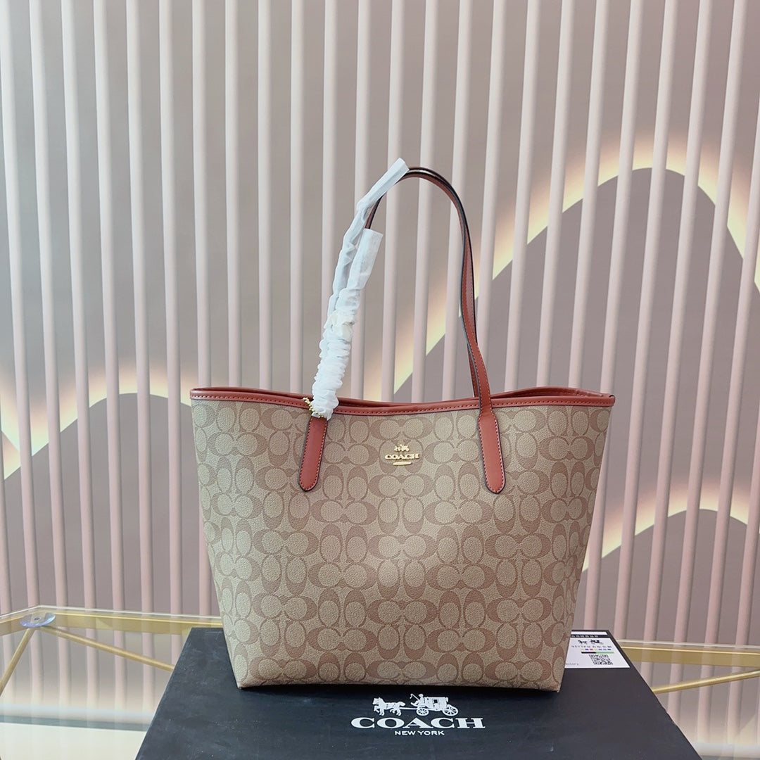 Co-BAG692