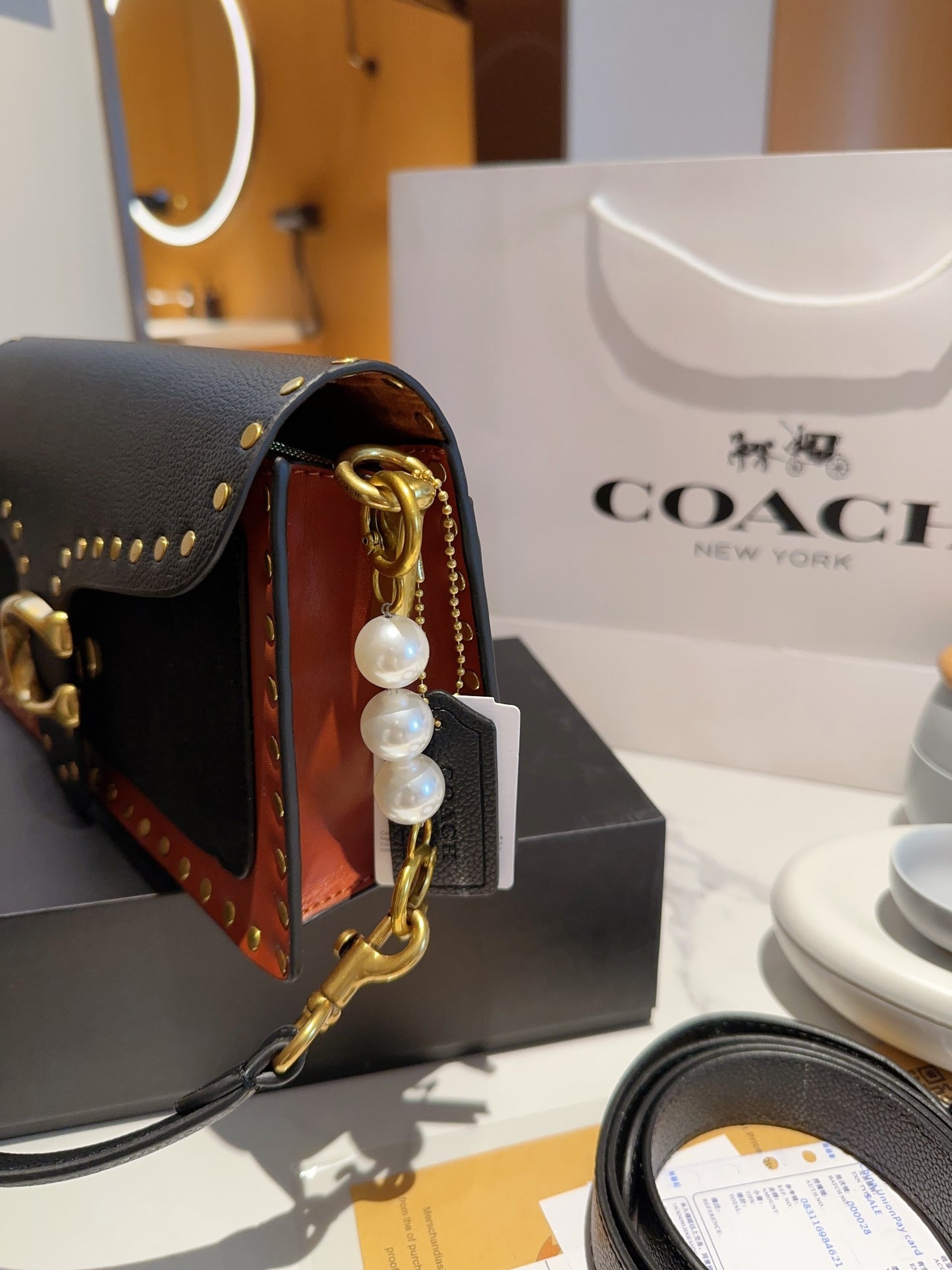 Co-BAG62