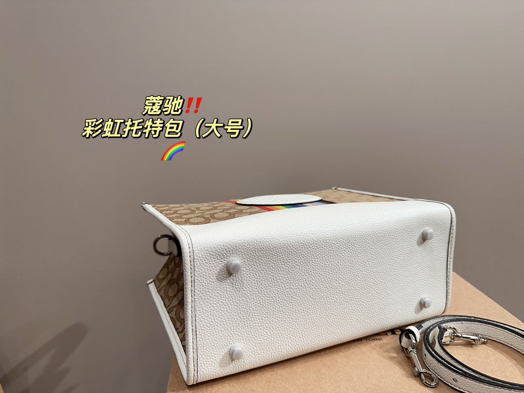Co-BAG695