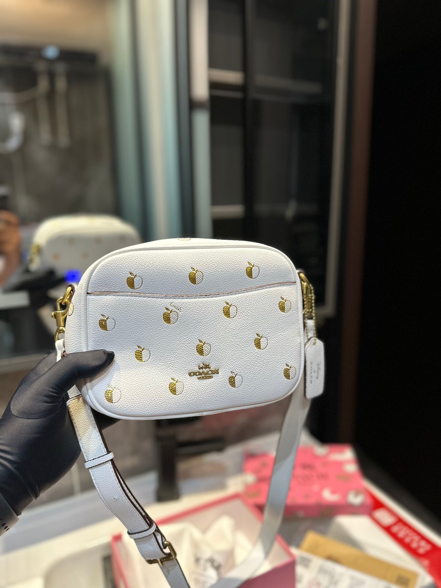 Co-BAG67