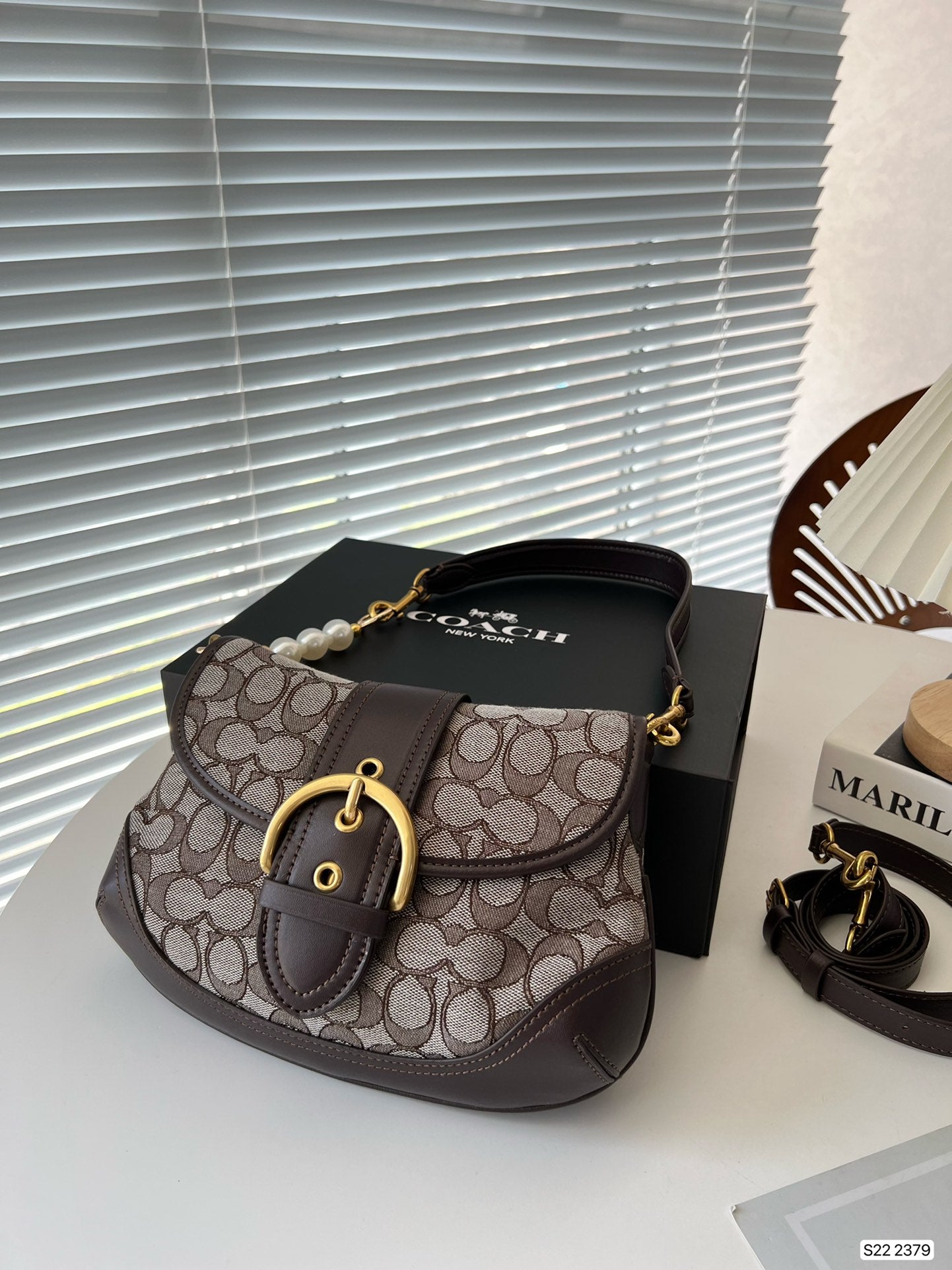 Co-BAG591