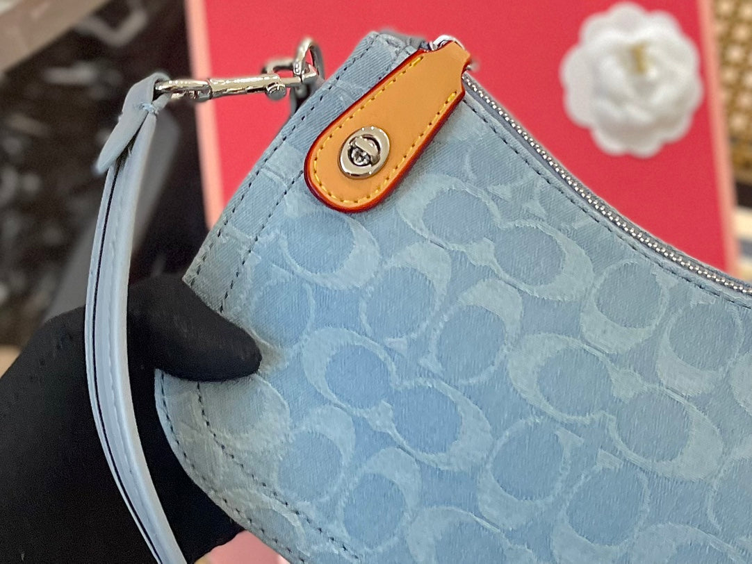 Co-BAG696