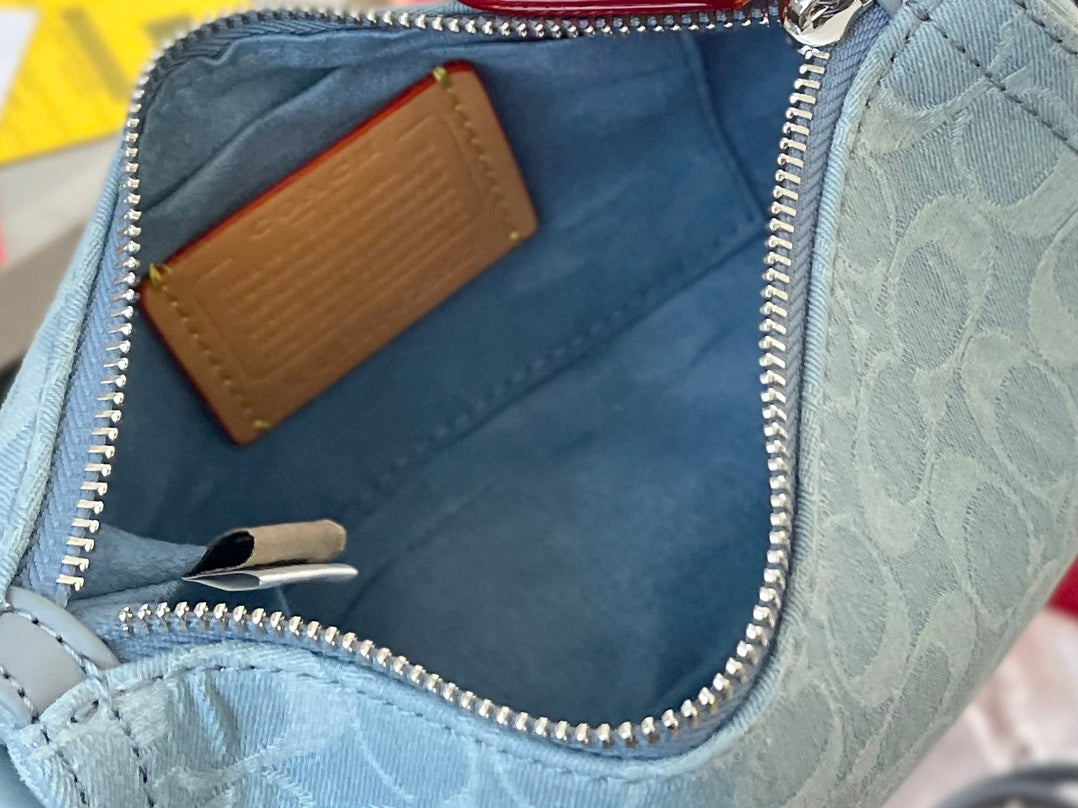 Co-BAG696