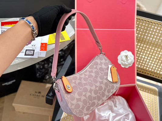 Co-BAG696