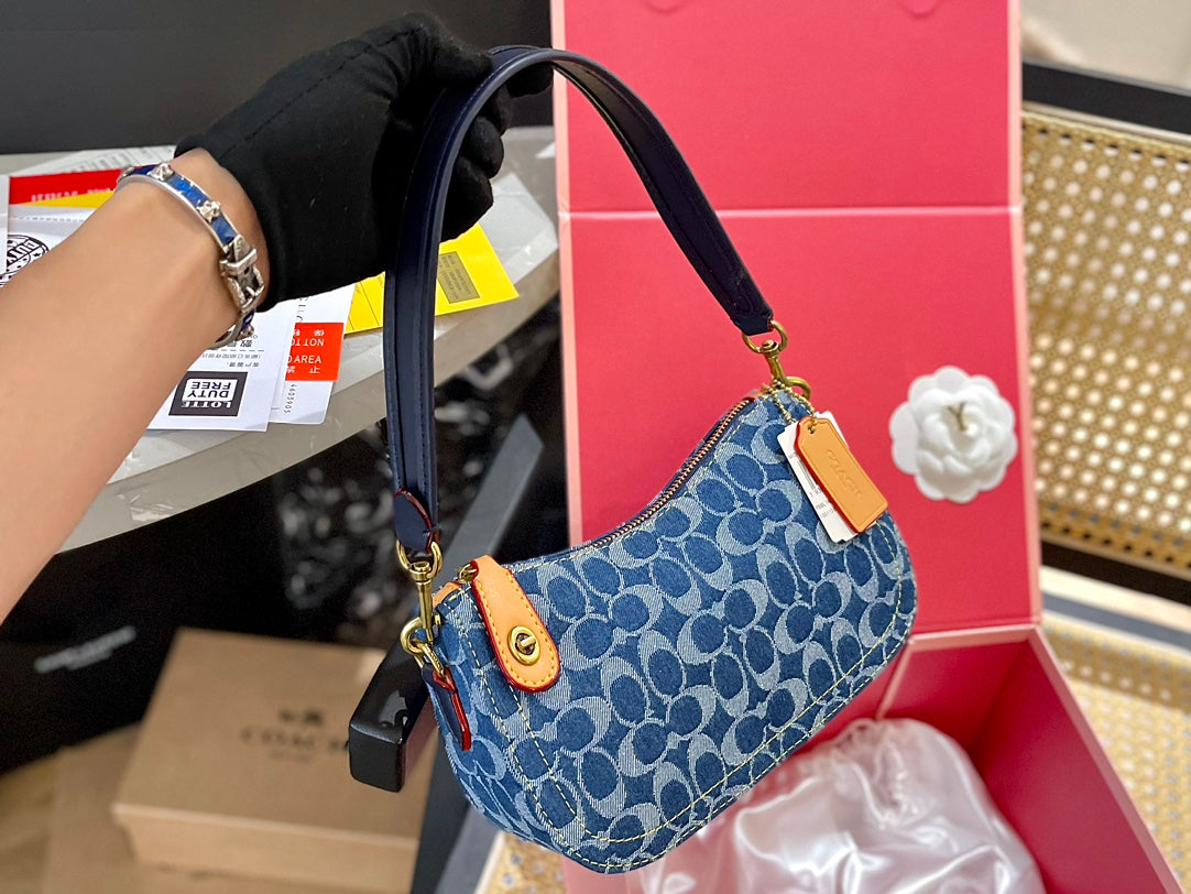Co-BAG696