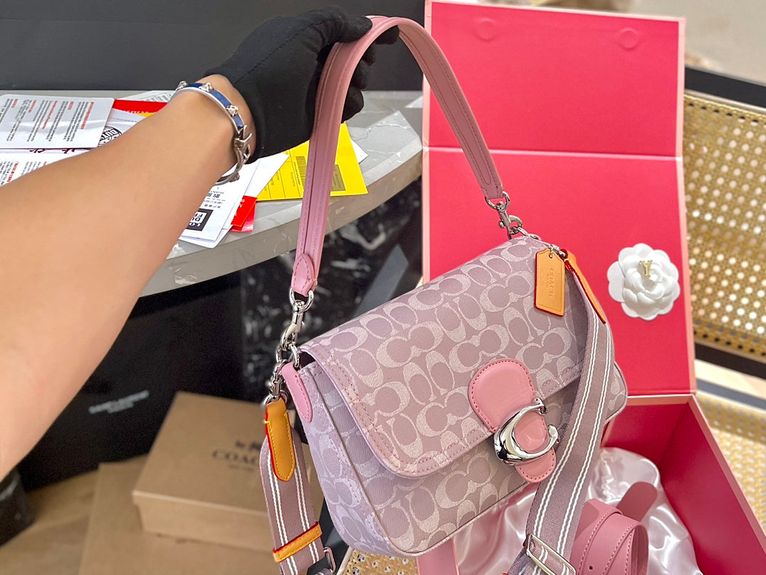 Co-BAG592
