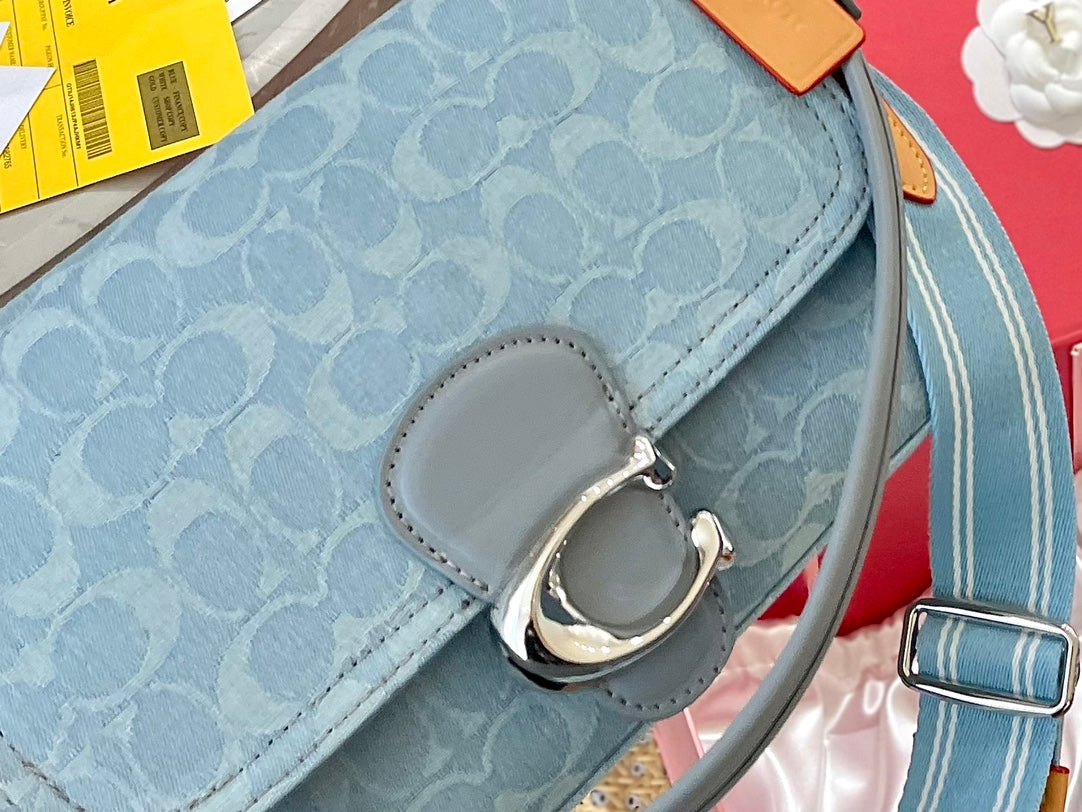 Co-BAG592