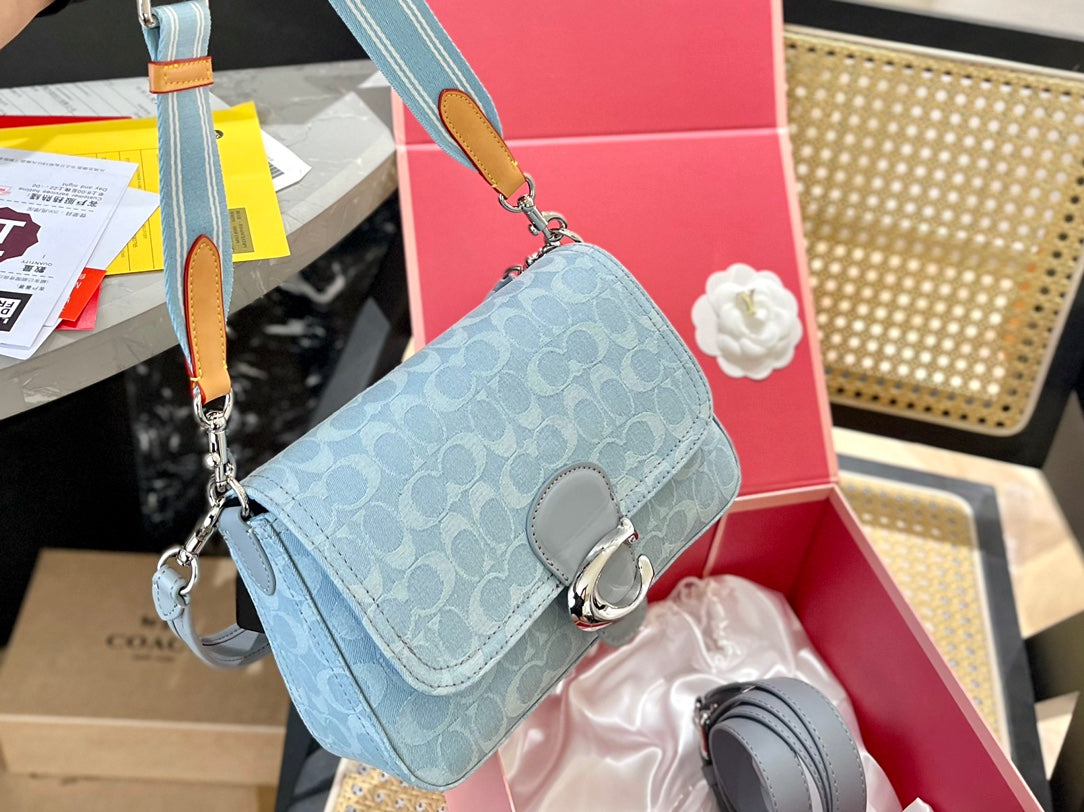Co-BAG592