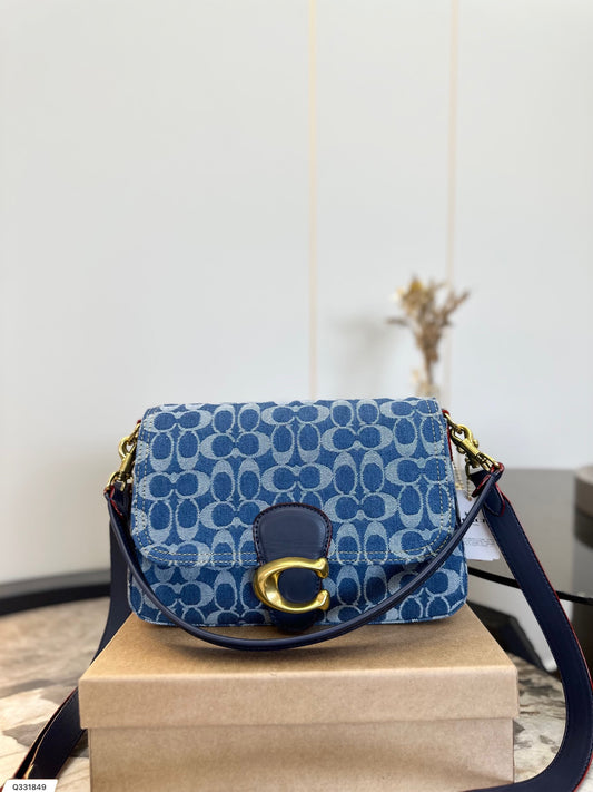 Co-BAG593