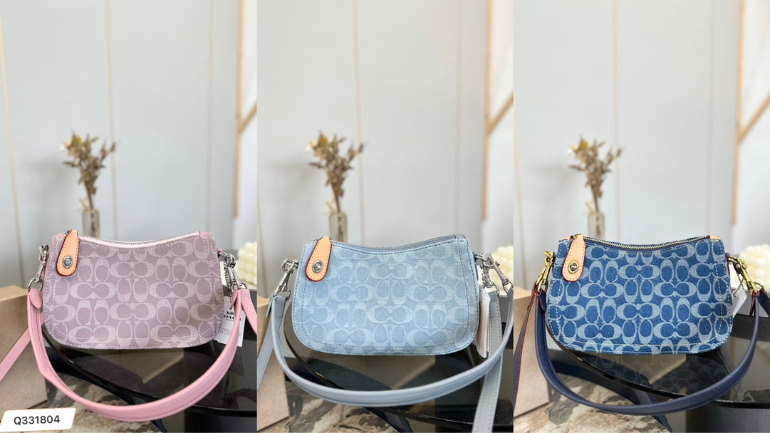 Co-BAG697