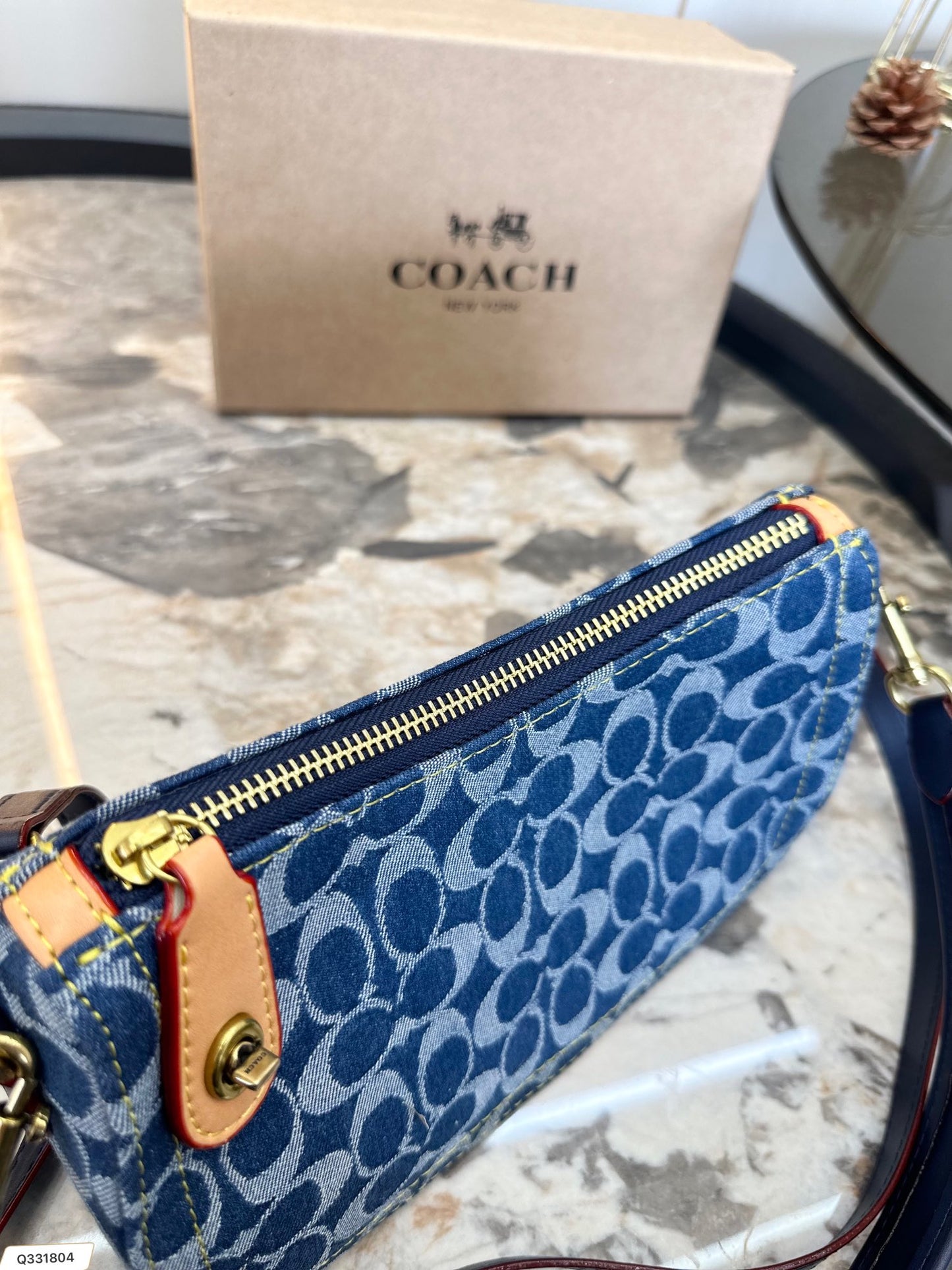 Co-BAG698
