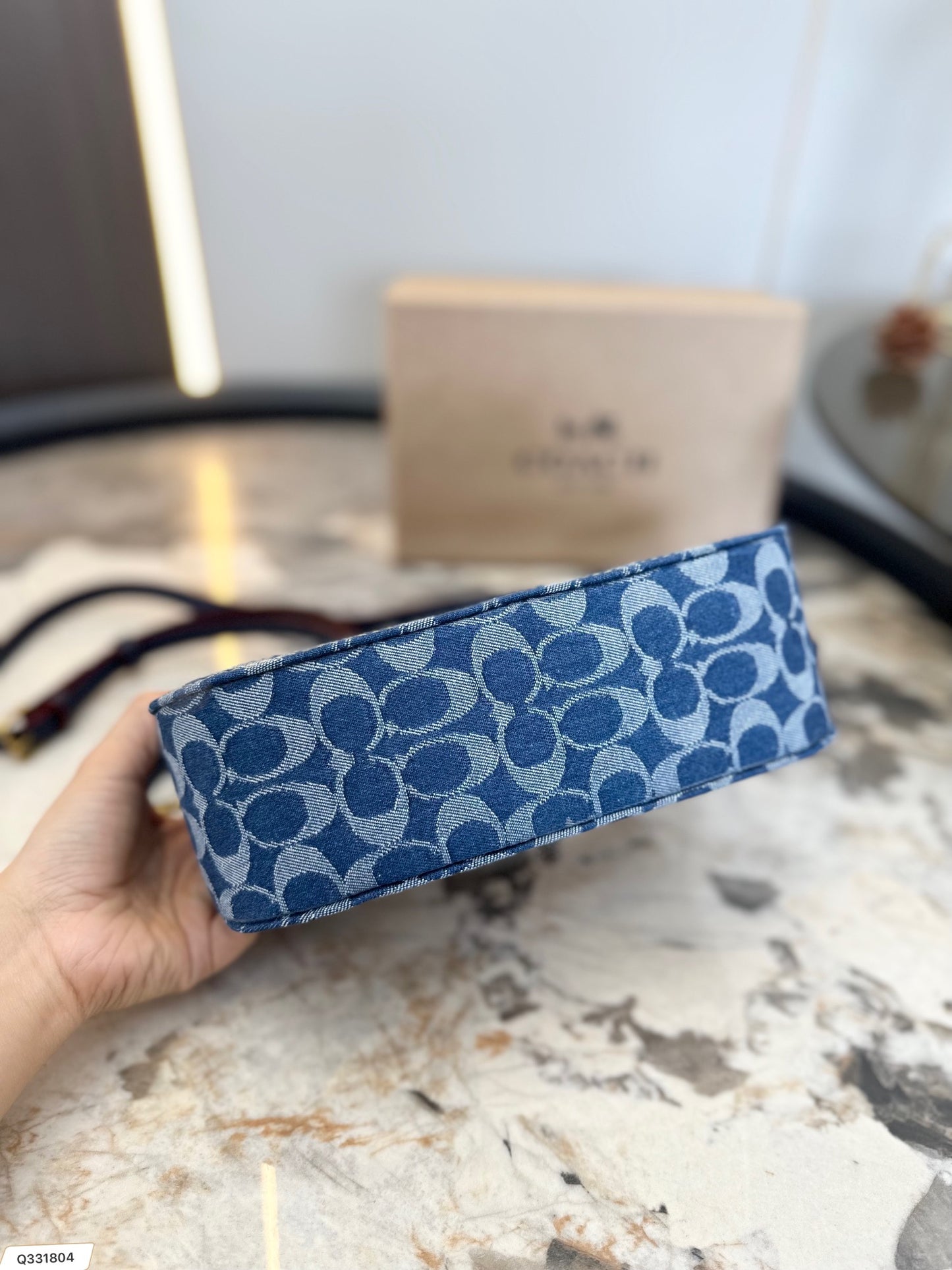 Co-BAG698