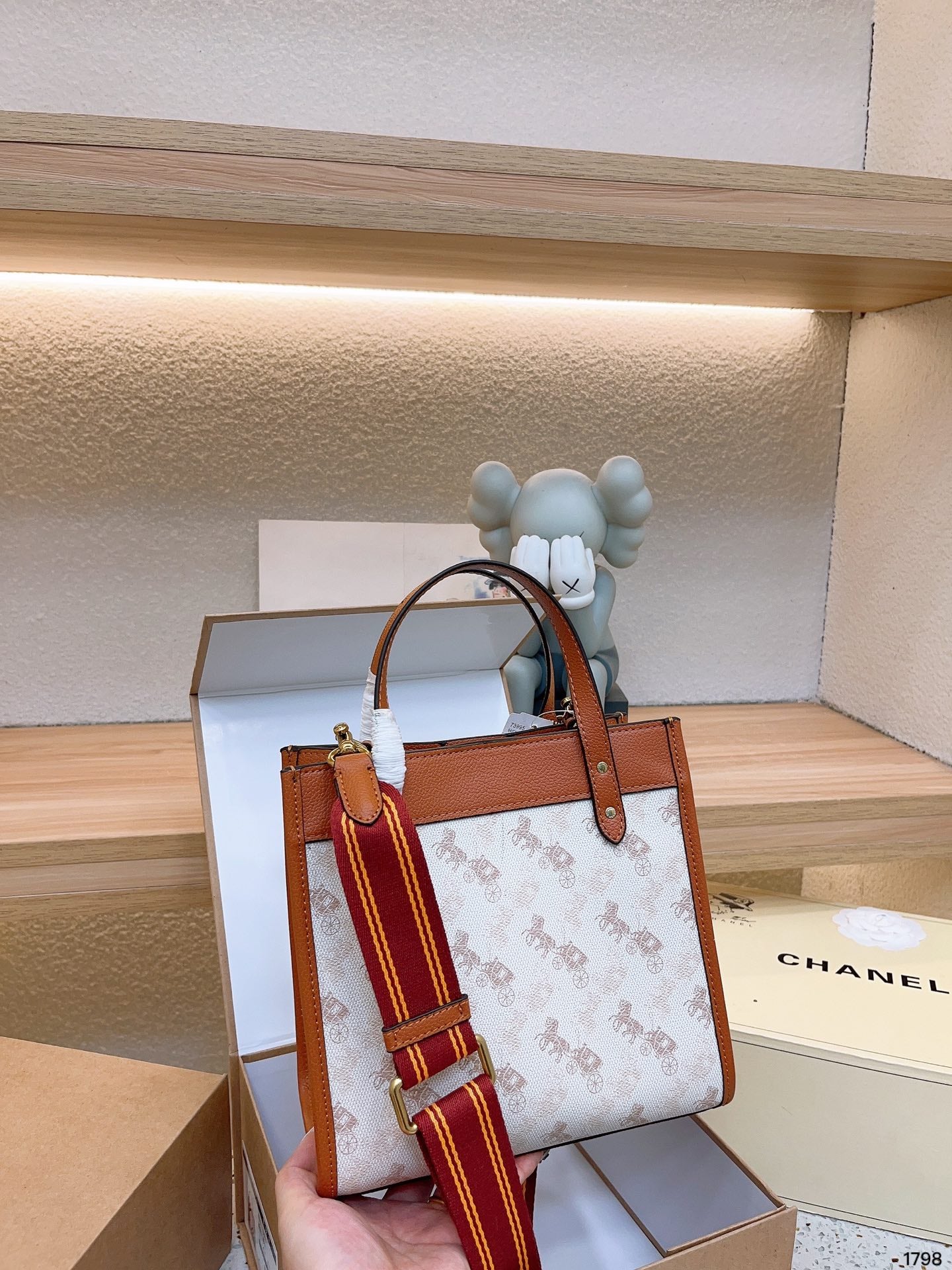 Co-BAG72