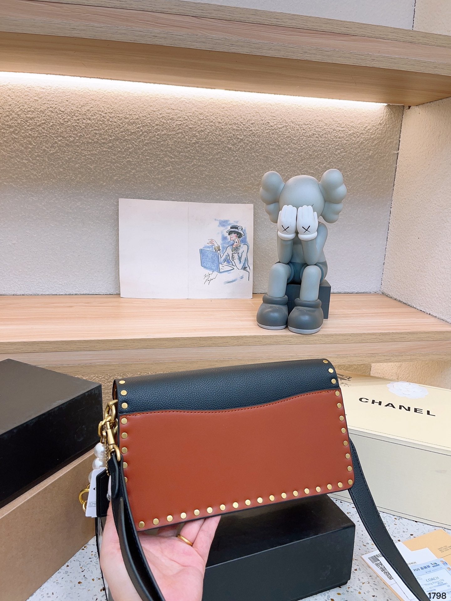 Co-BAG604