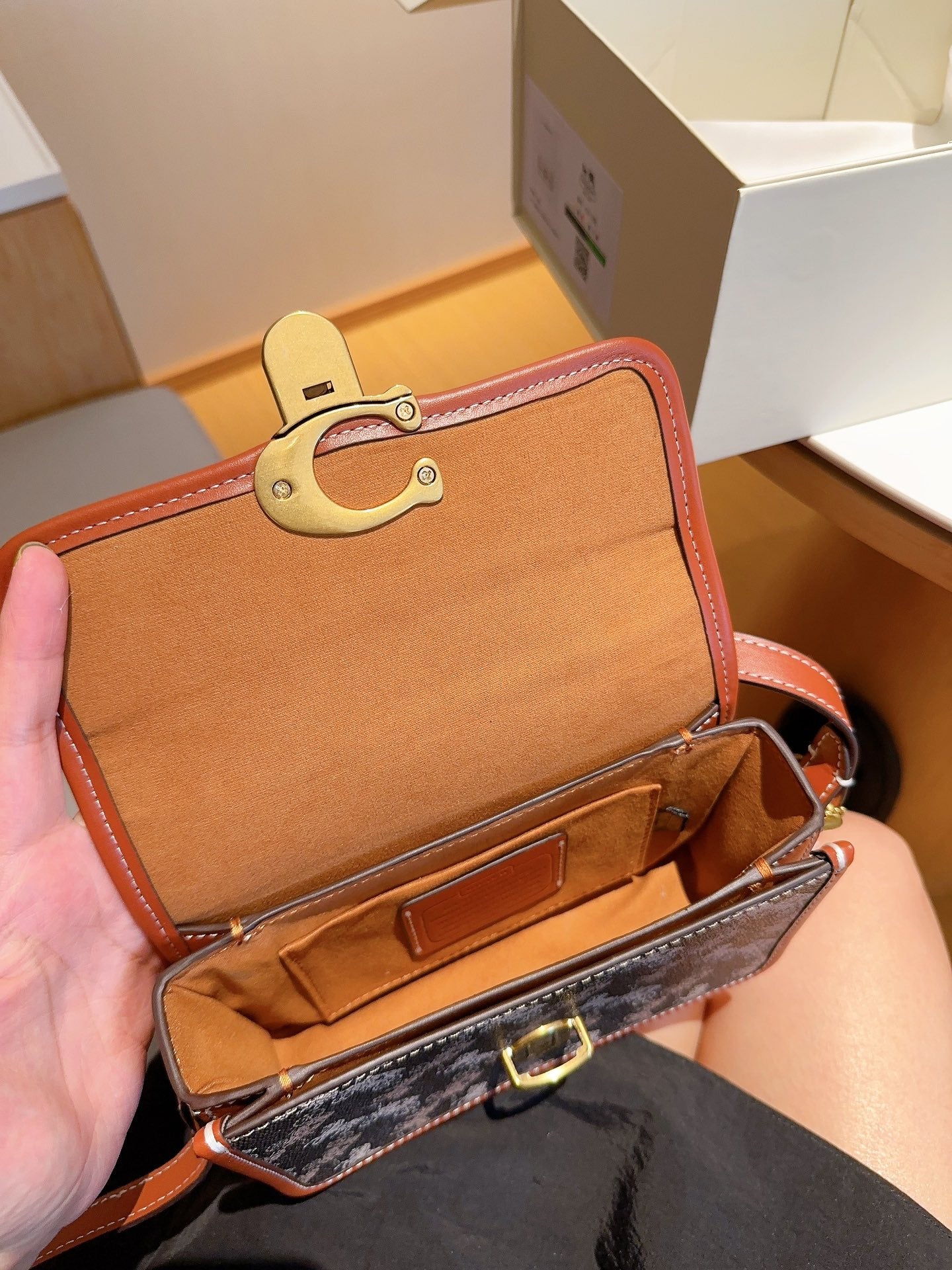 Co-BAG703
