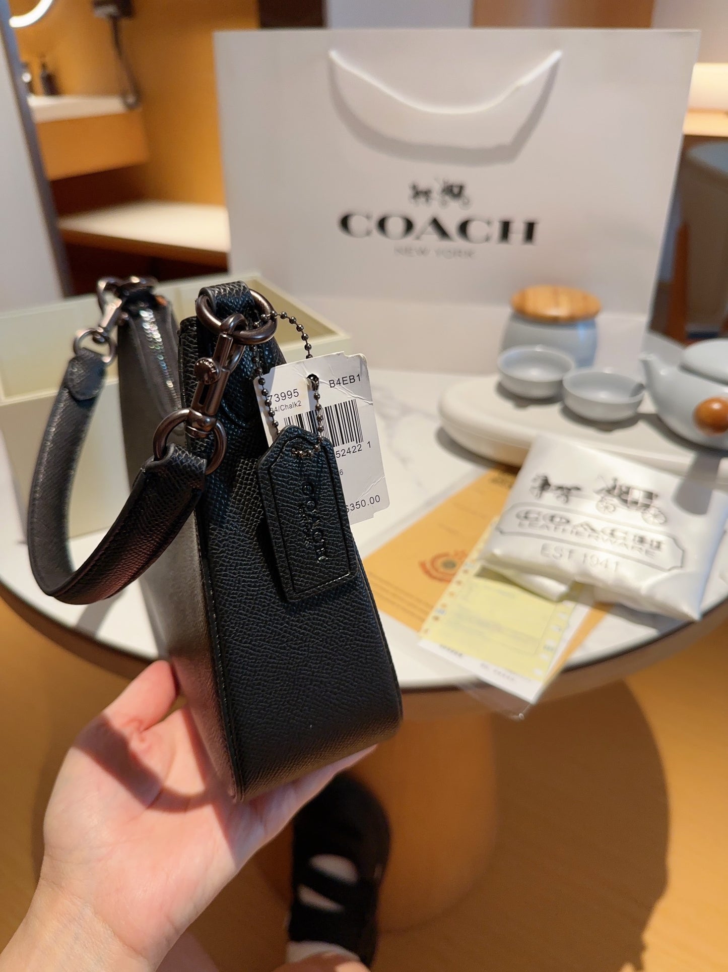 Co-BAG595
