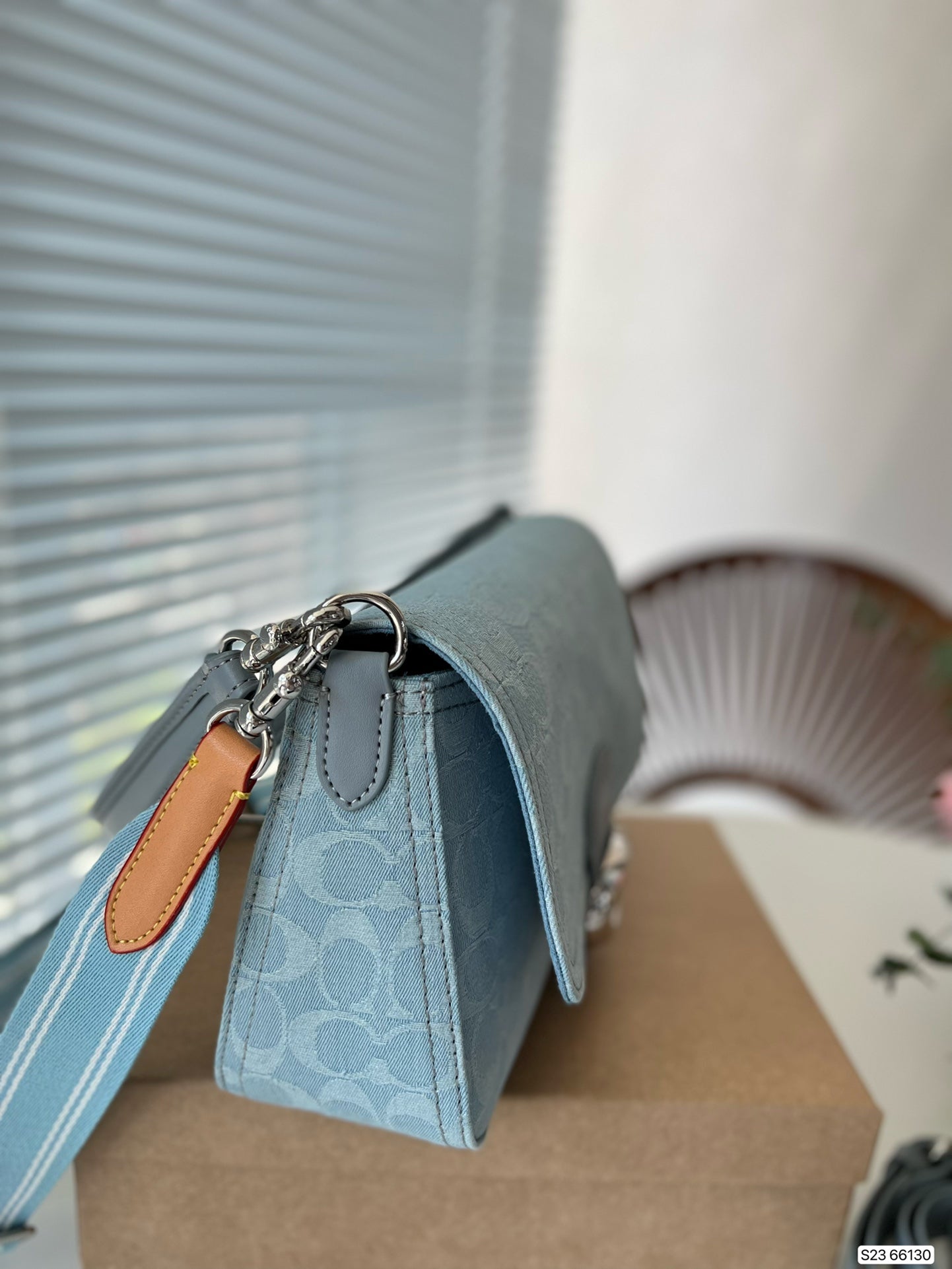 Co-BAG596