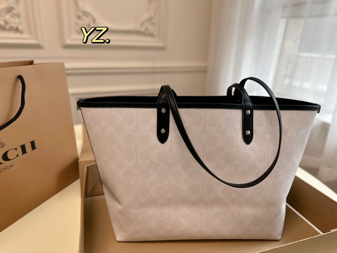 Co-BAG83