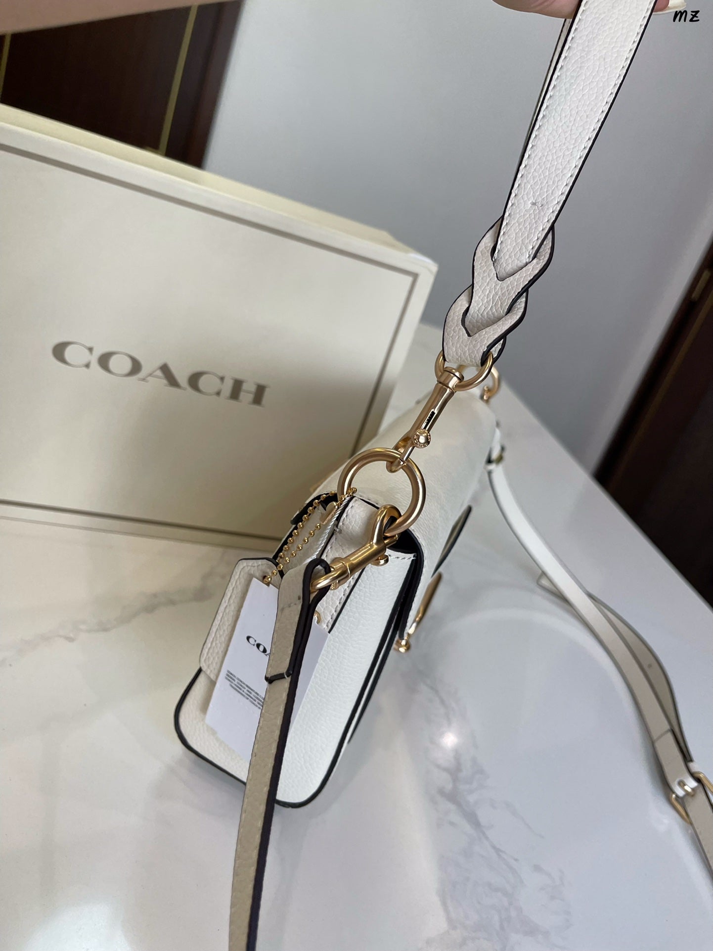 Co-BAG86