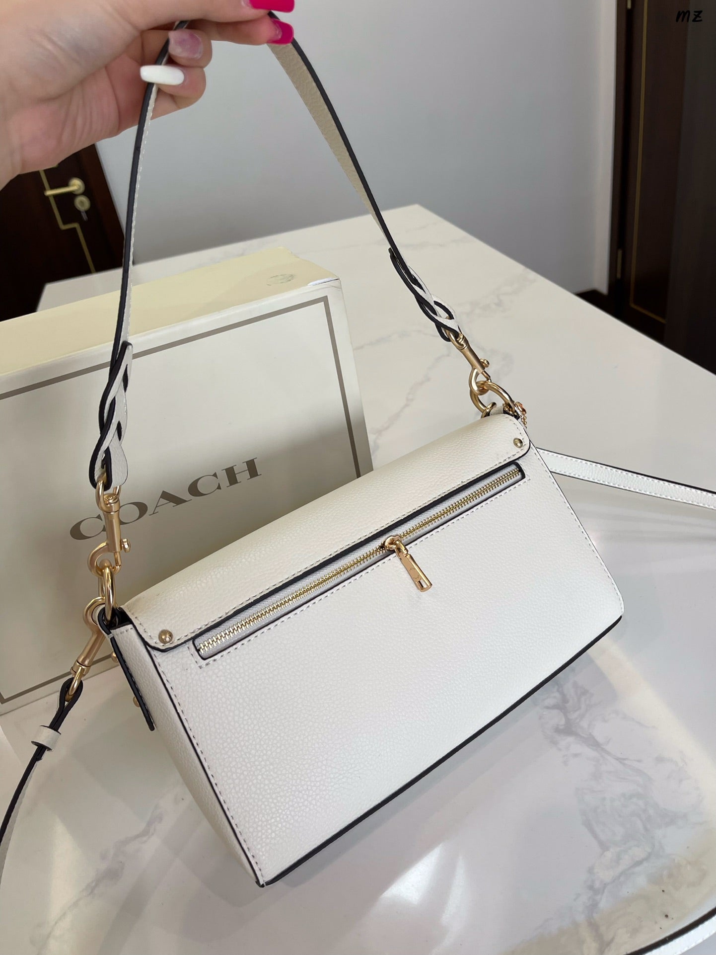 Co-BAG86