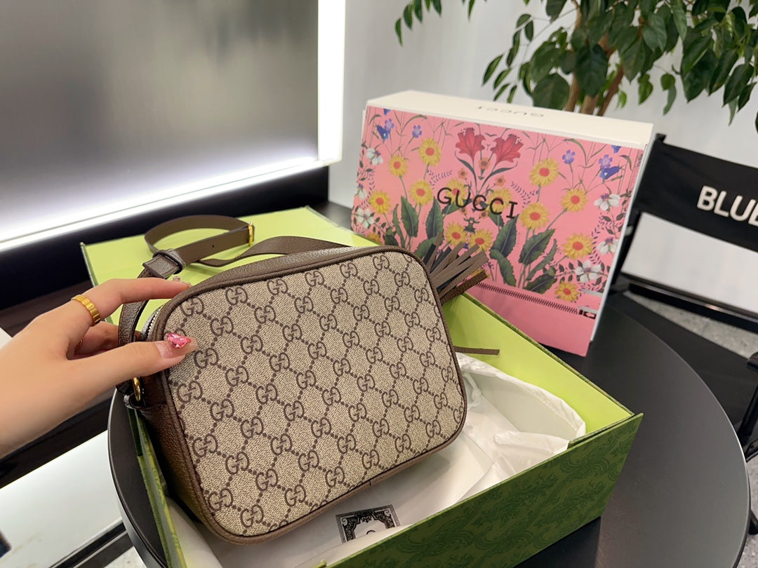 GUCCI BAG  729