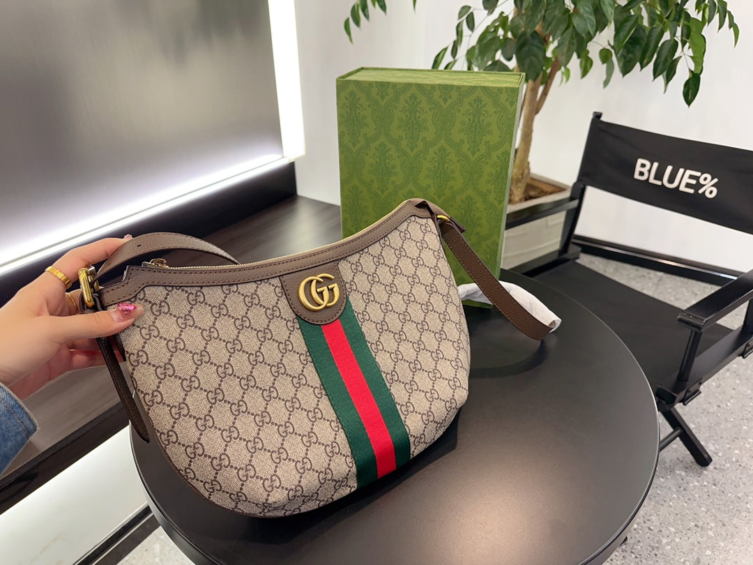 GUCCI BAG  731
