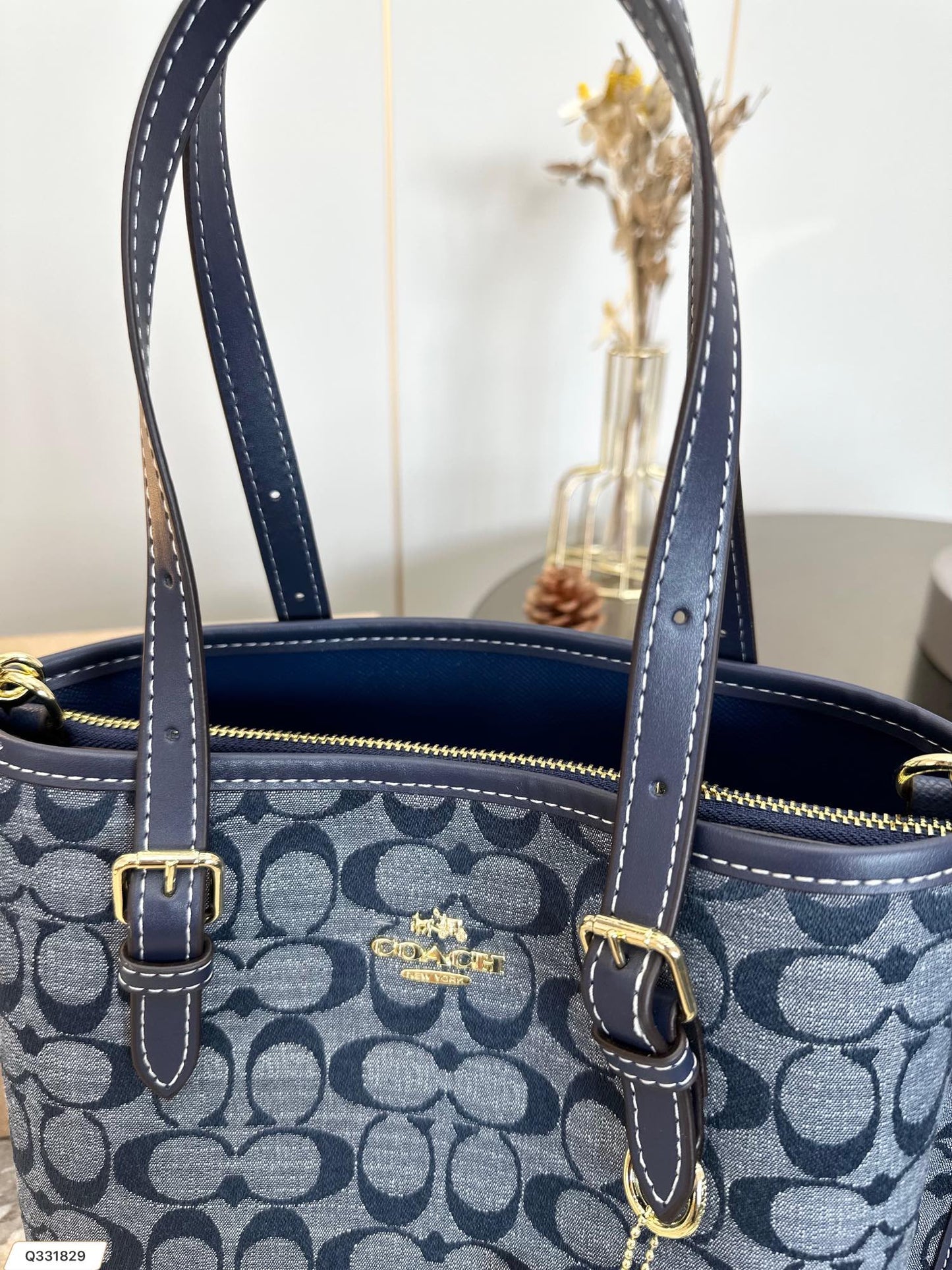 Co-BAG87