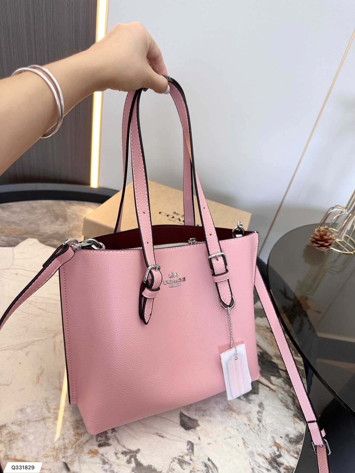 Co-BAG743