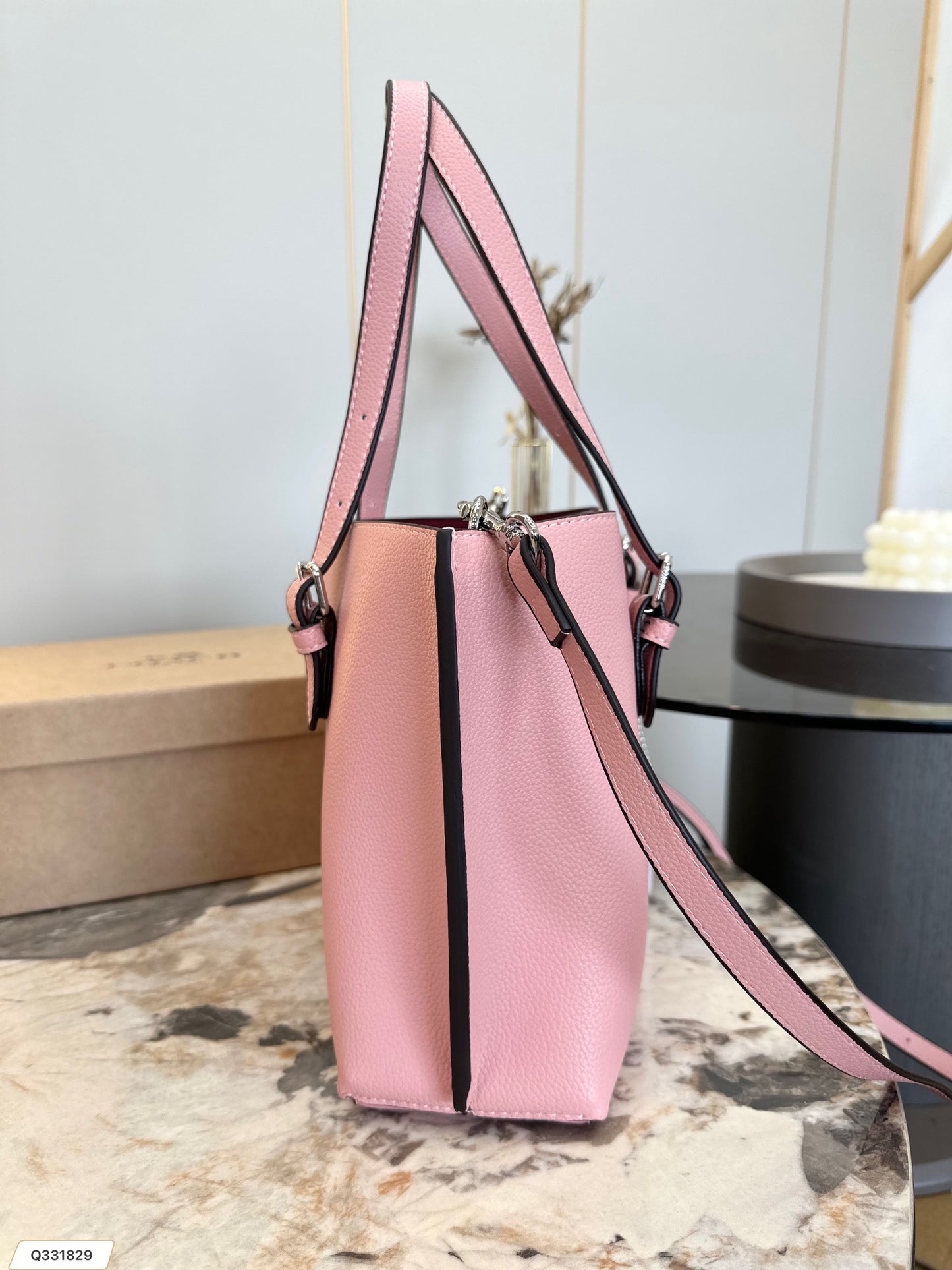 Co-BAG743