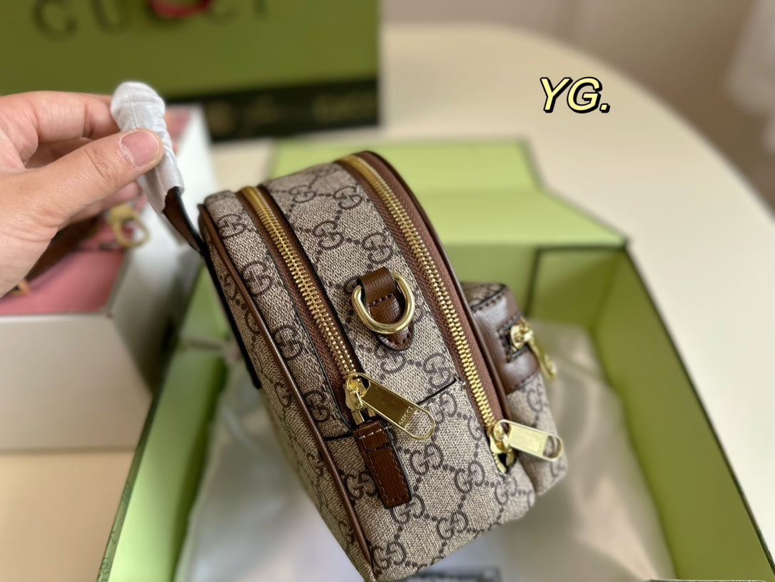 GUCCI BAG 735