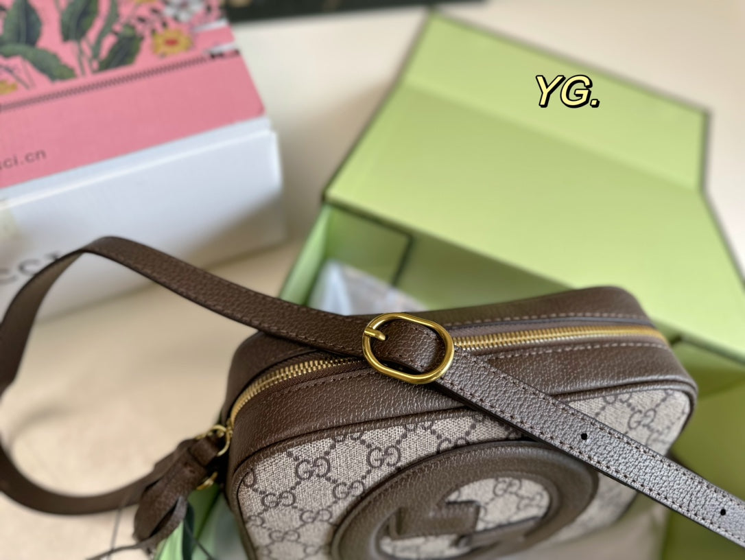 GUCCI BAG  736