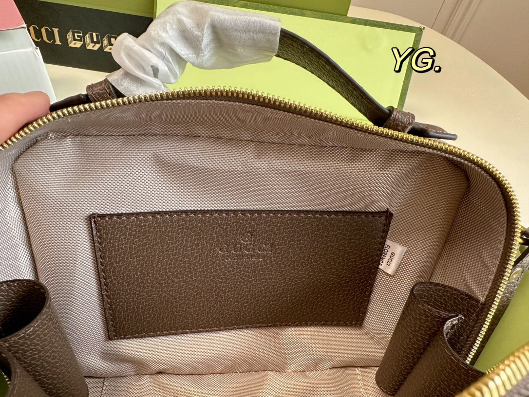 GUCCI BAG 737