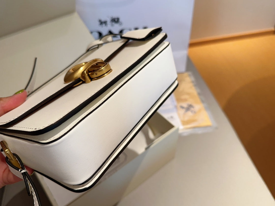 Co-BAG89