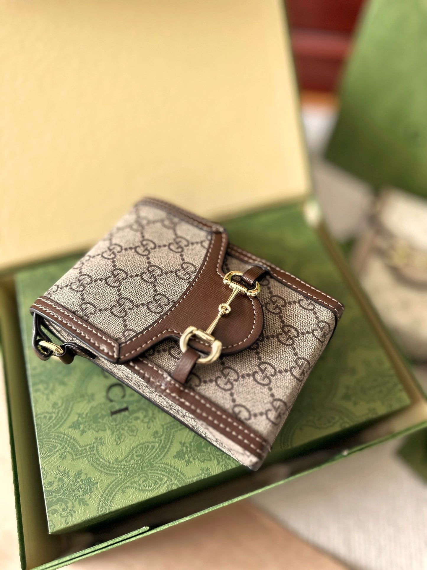 GUCCI BAG  772