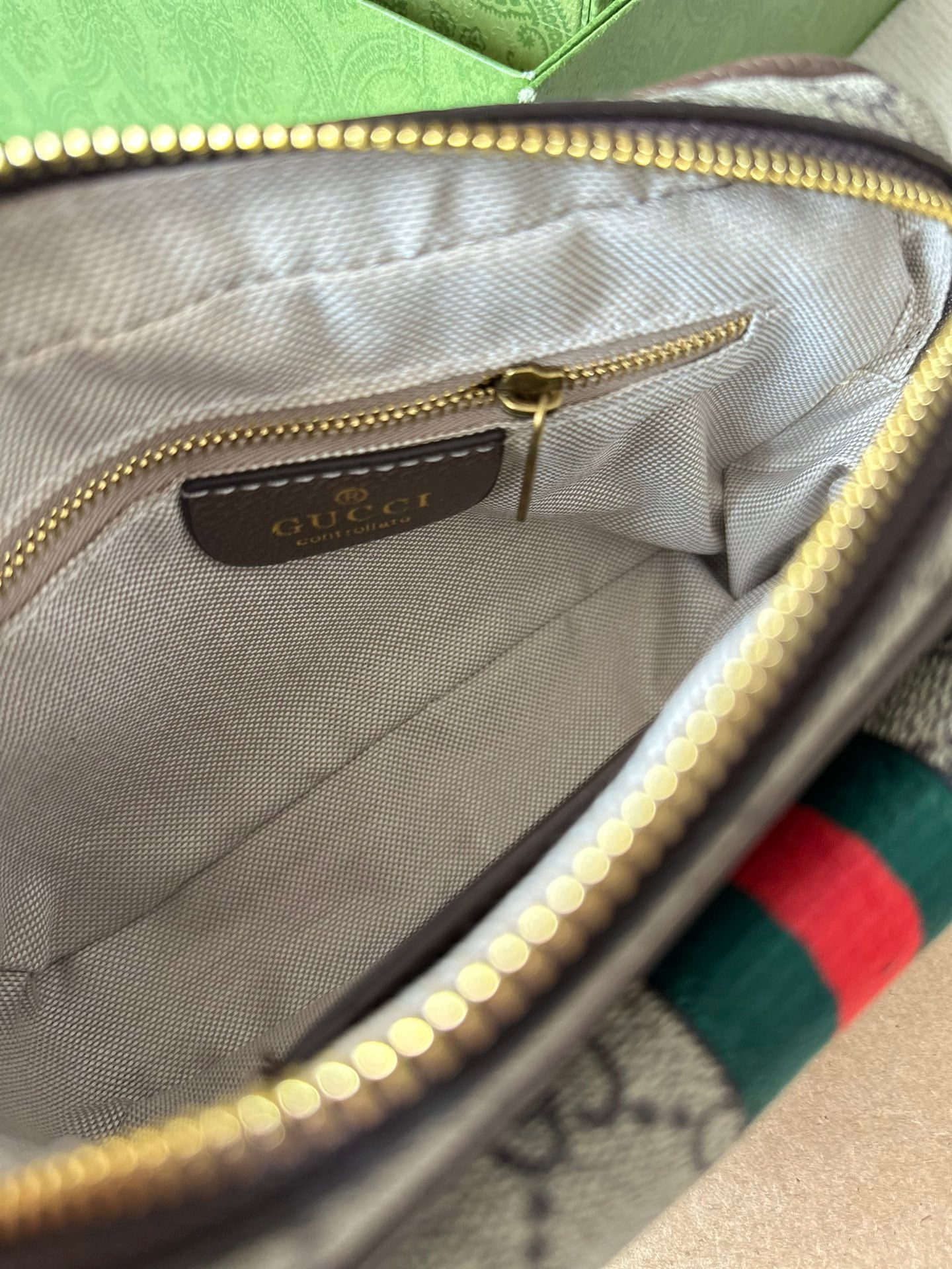 GUCCI BAG 775