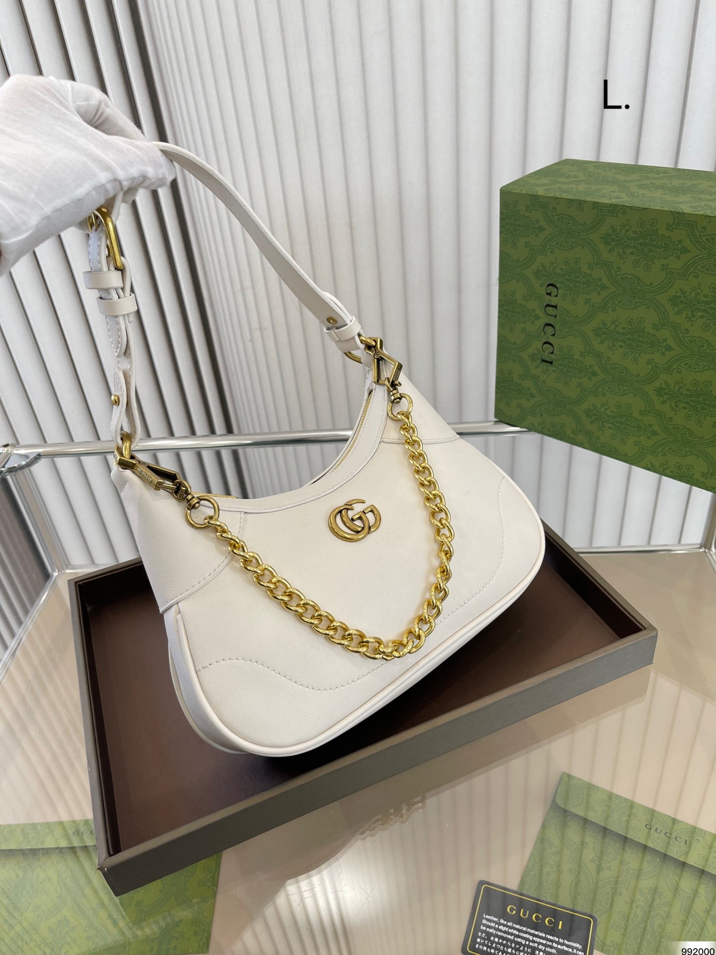 GUCCI BAG 776-2