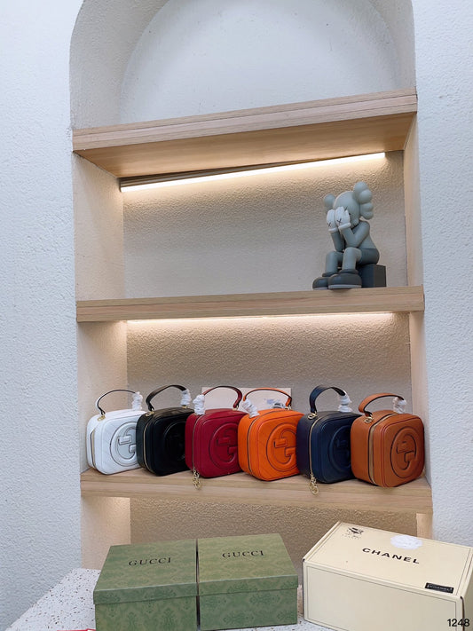 GUCCI BAG 780-1