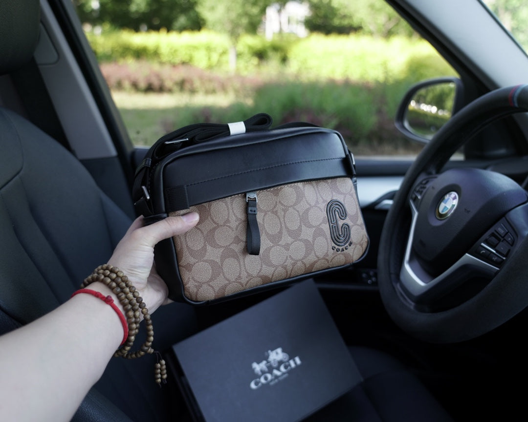 Co-BAG93