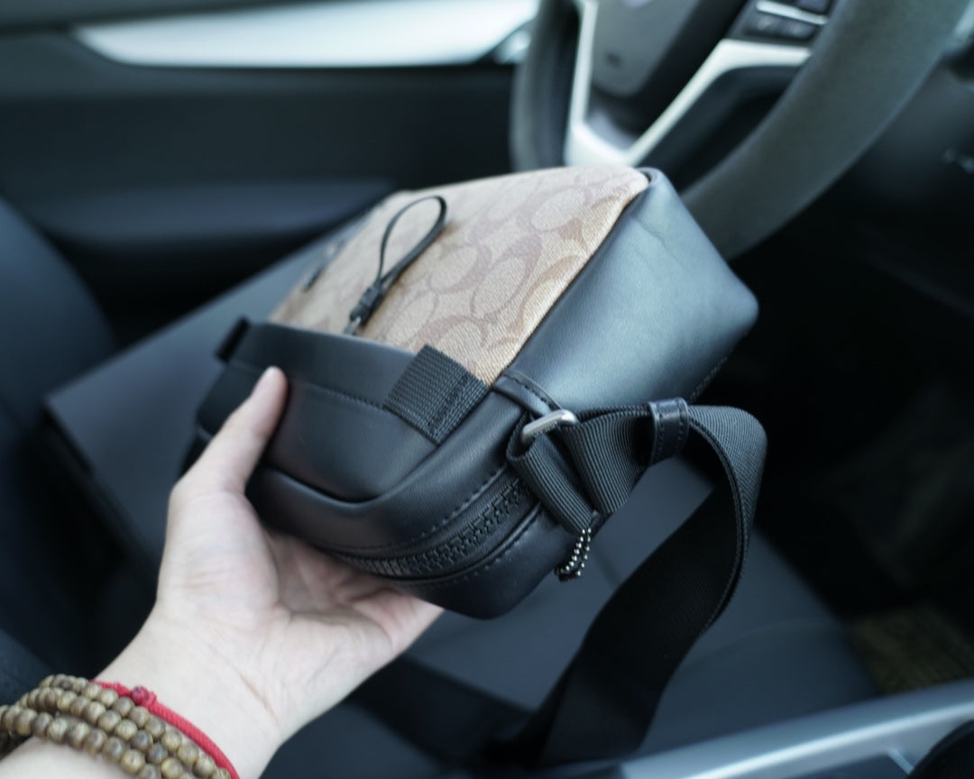 Co-BAG93
