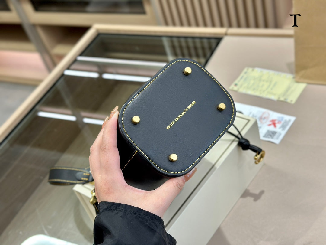 Co-BAG94