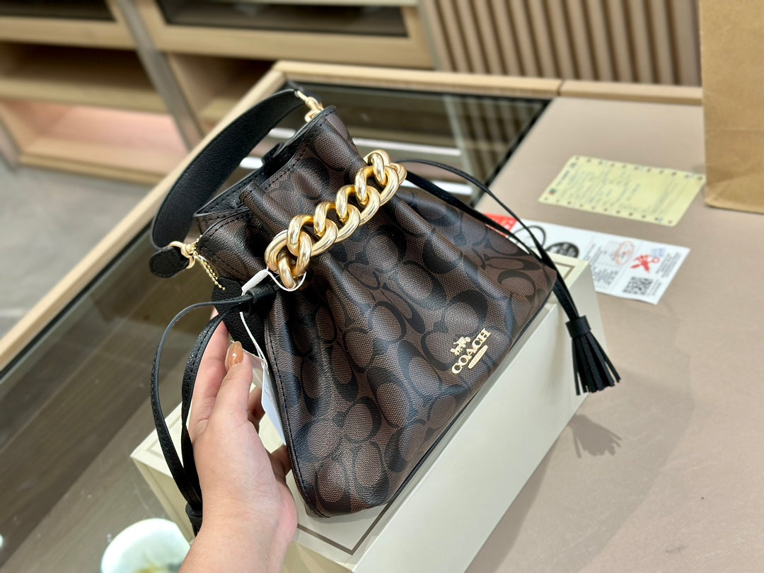 Co-BAG137
