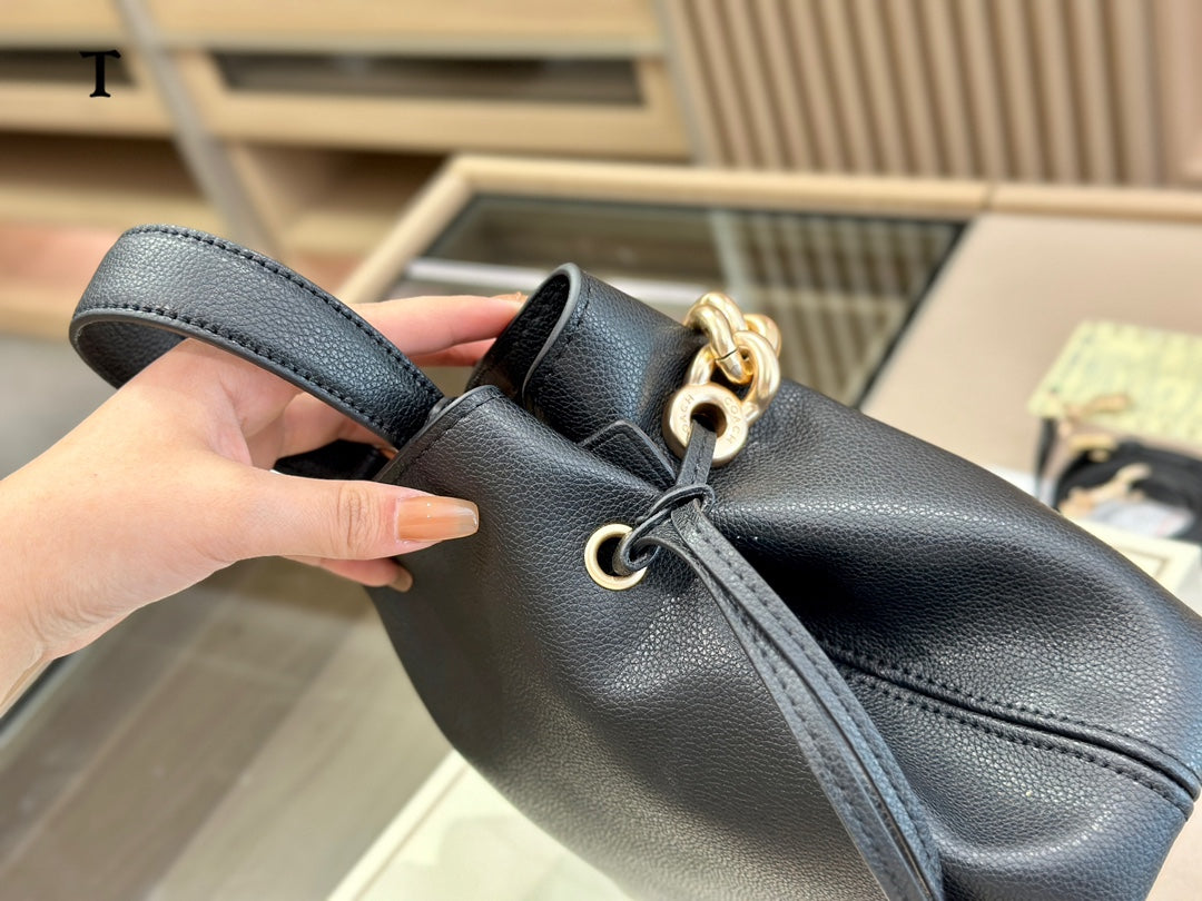 Co-BAG137