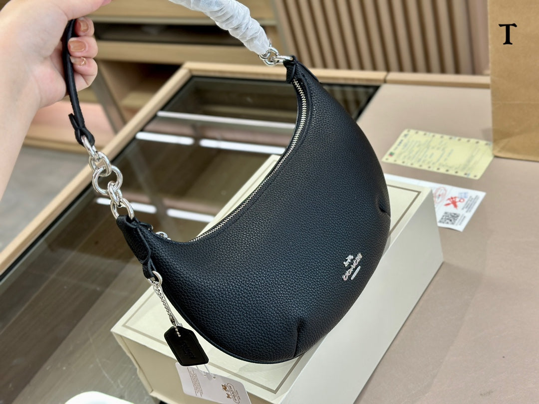 Co-BAG138